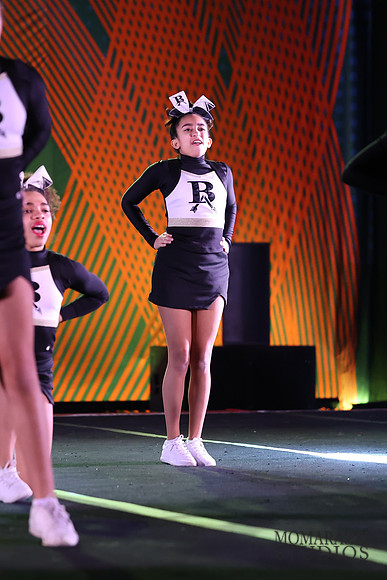 MOM_0086