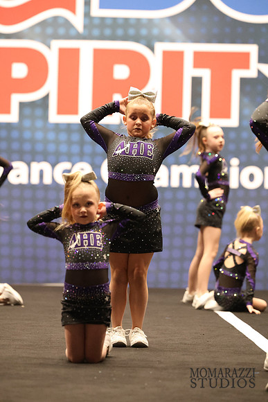 MOM_0704