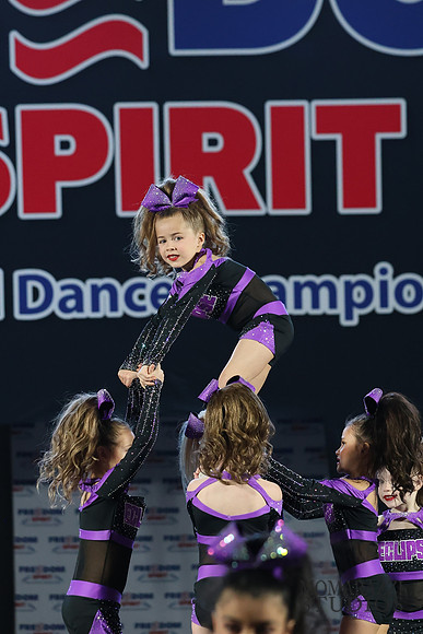 MOM_1363