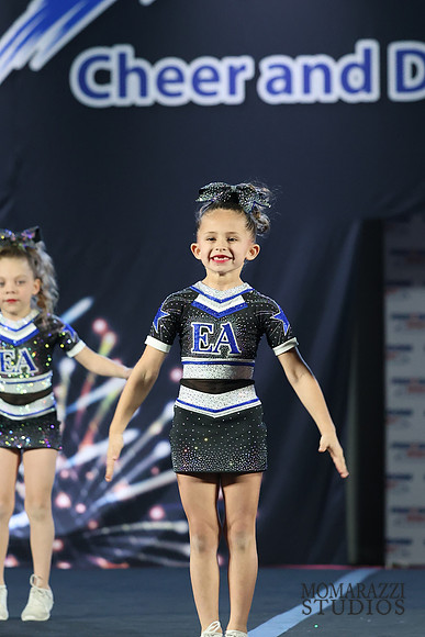 MOM_2405