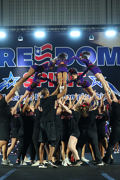 MOM_0415