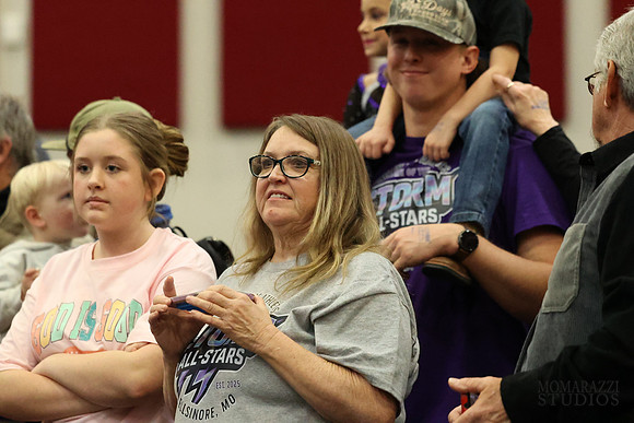 MOM_0977