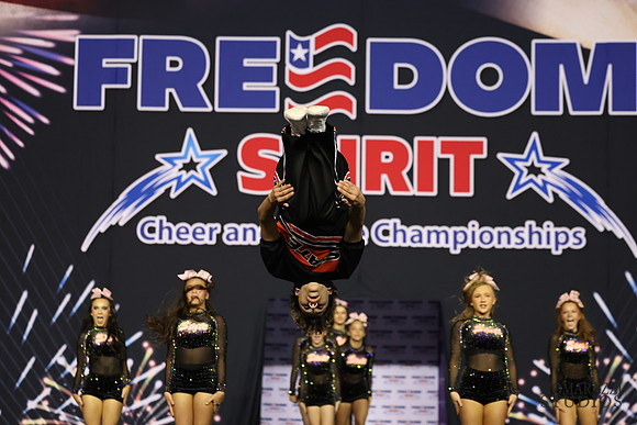 MOM_4960
