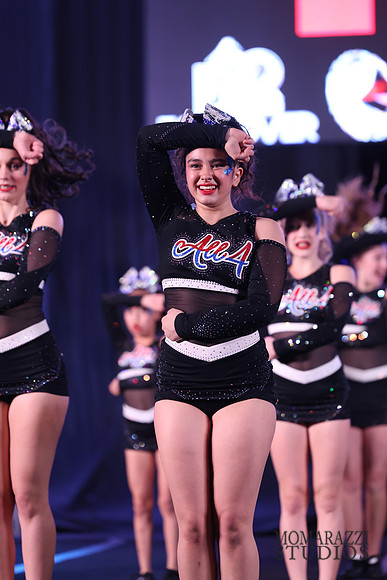 MOM_9561