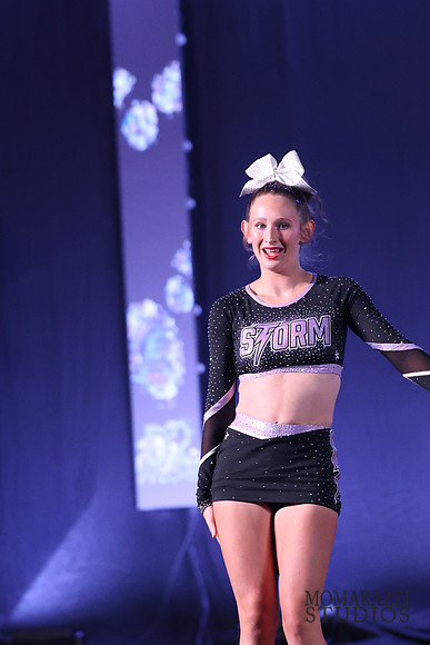 MOM_0463