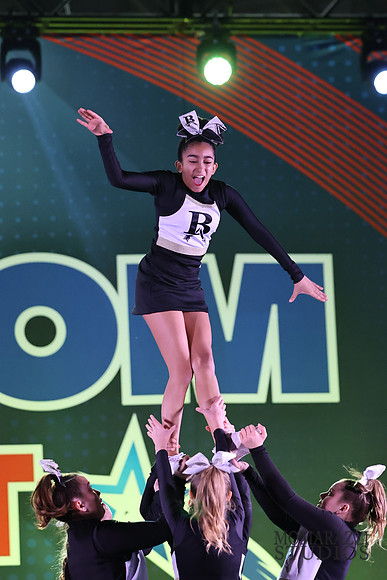 MOM_0178