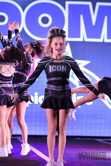 MOM_0004