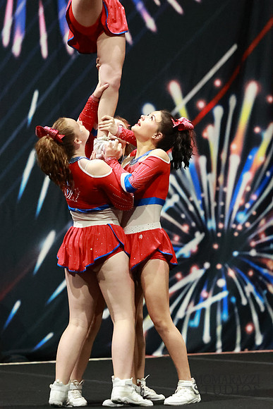 MOM_2192