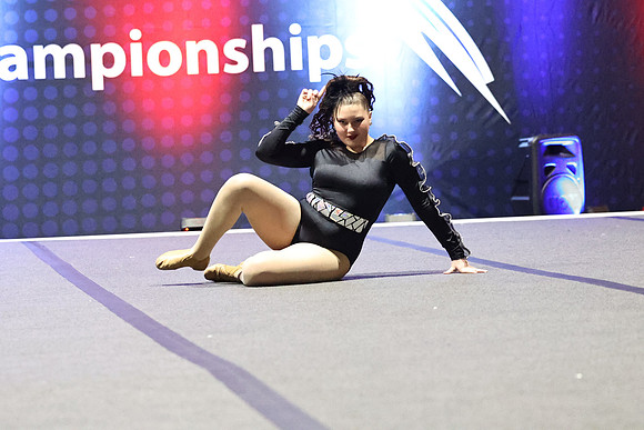 MOM_5964