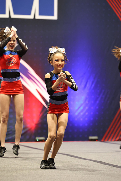 MOM_7233