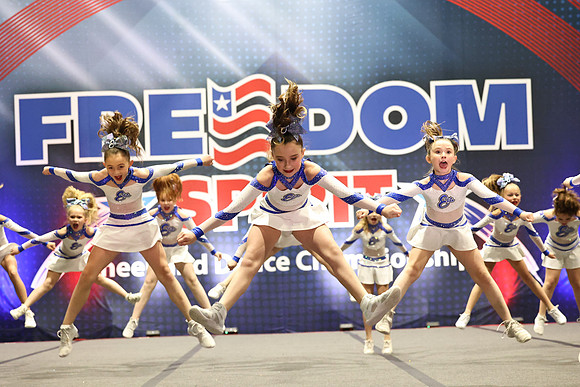 MOM_1558