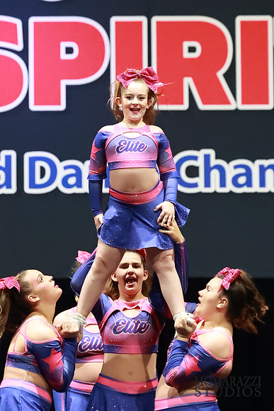 MOM_4438