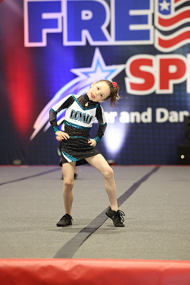 MOM_1566