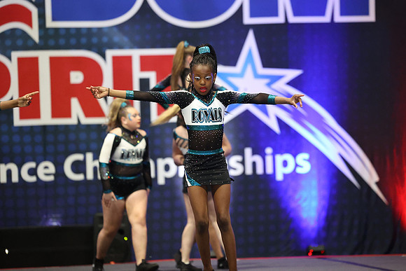 MOM_5659