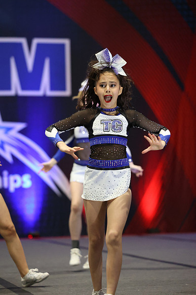 MOM_6370