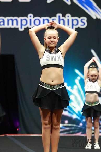 MOM_4159