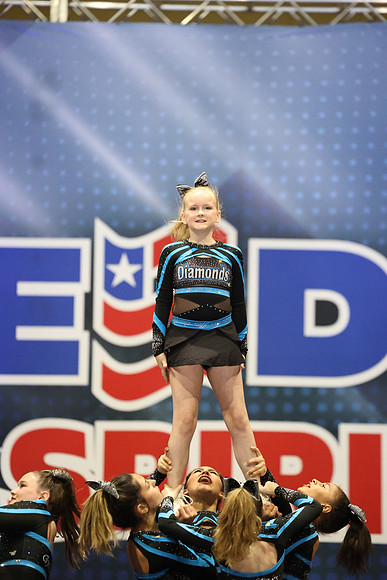 MOM_2277