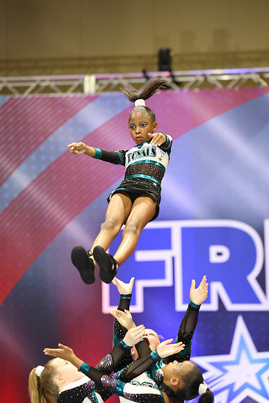 MOM_4364