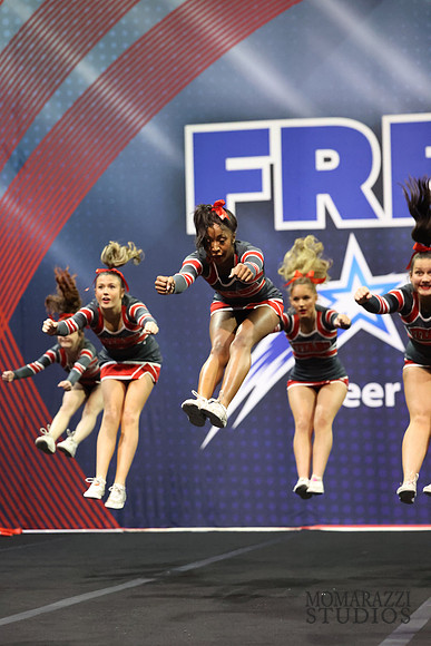 MOM_8129