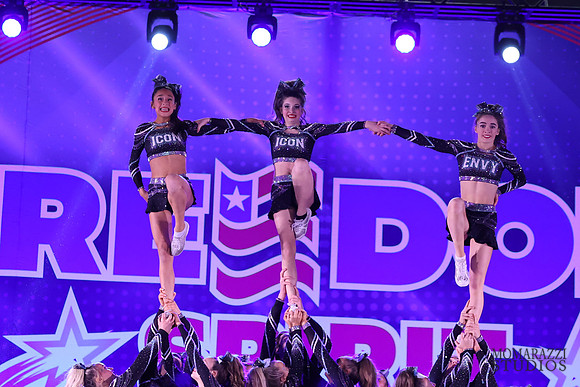 MOM_0199