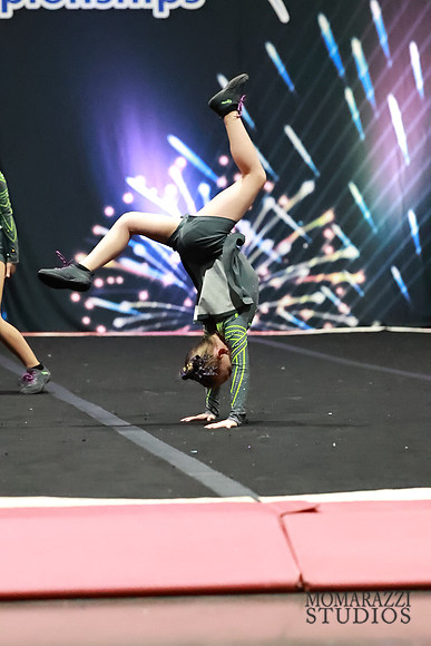 MOM_0170