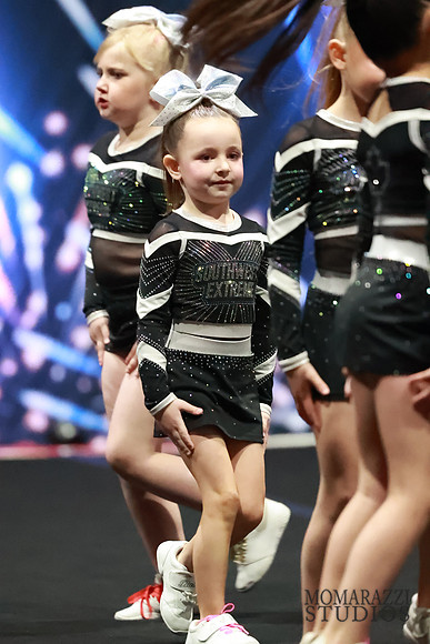 MOM_1218