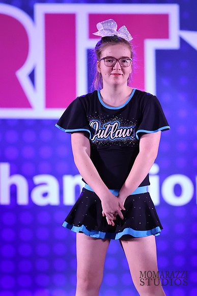 MOM_0470