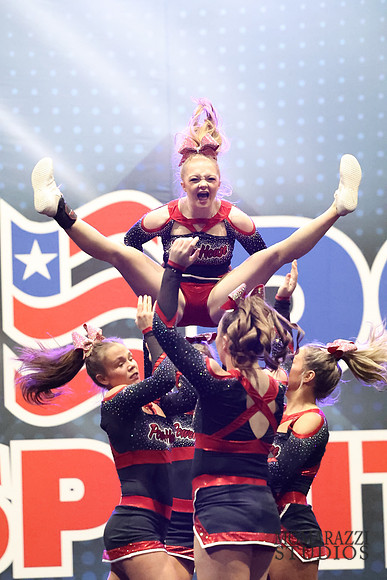 MOM_5598