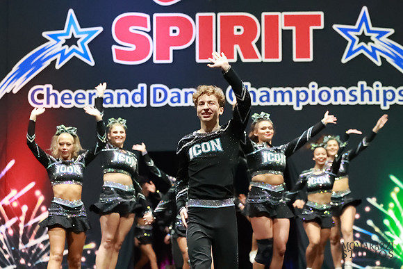 MOM_6469