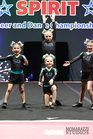 MOM_4515